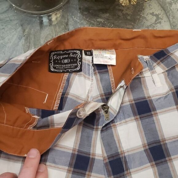 𝅺COPY - ⭐Ripzone Shorts - Picture 2 of 3